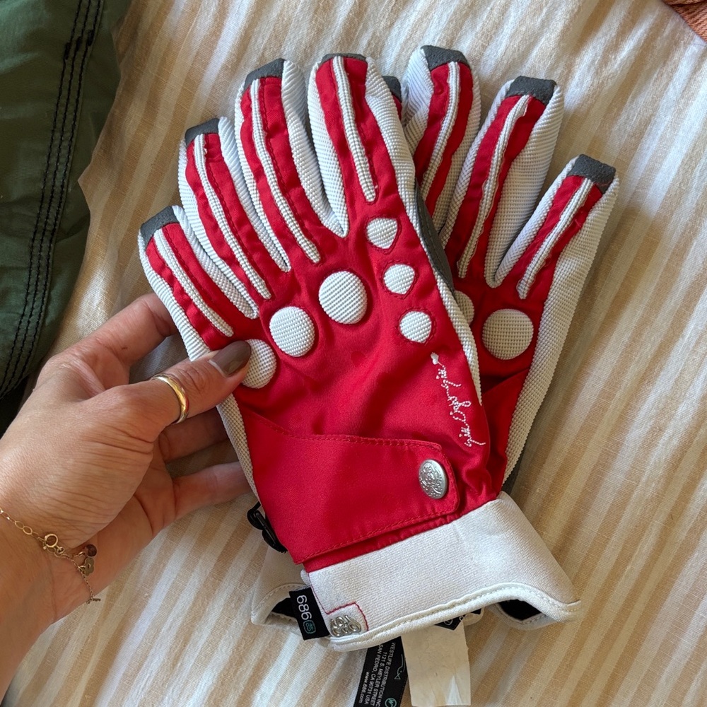 686 snowboard gloves